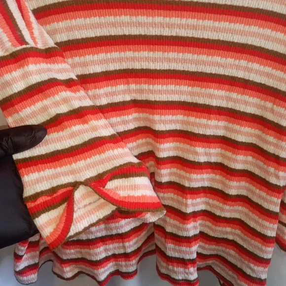 MTS Large Striped Scoop-Neck Knit Shirt Coral Cream Soft Retro 70s 80s Cuff Cozy - Picture 6 of 6